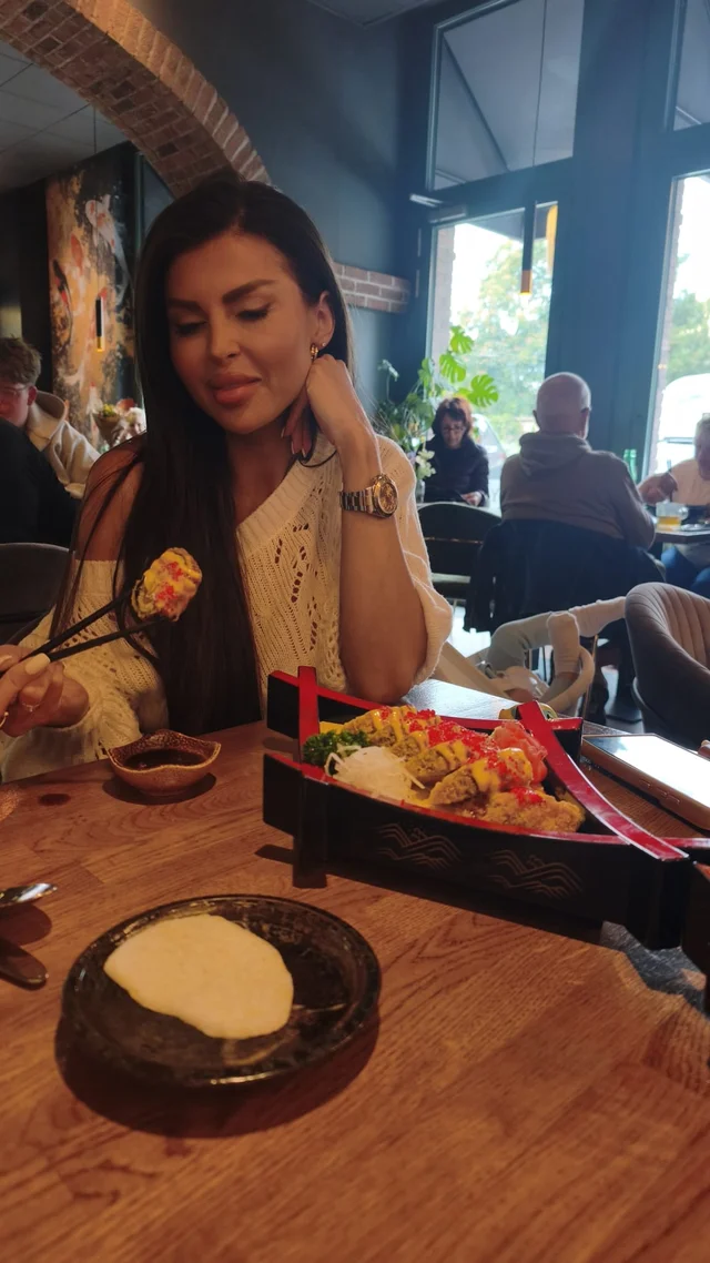Ambasadorka YUZU při návštěvě restaurace
